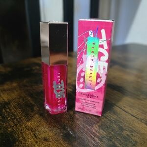 Fenty Beauty Gloss Bomb Ice Lip Luminizer - Bold Pink